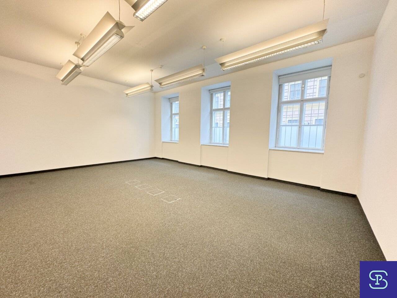 Loft like 60 m² office with cooling and central heating - 1090 Vienna
