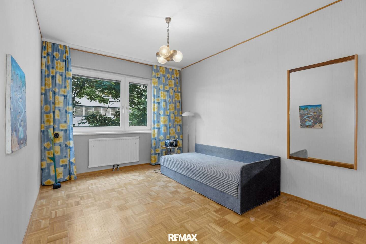 Well-maintained 77 m² apartment with 3 rooms and balcony in an urban location of 1200 Vienna +++ RE/MAX Trend +++,