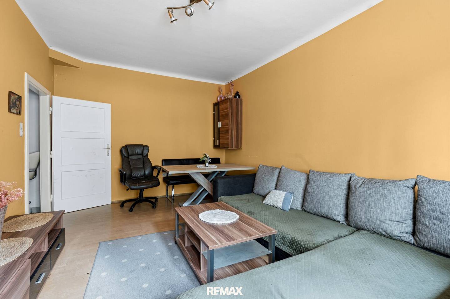 Charming 2 room apartment in top location at Max-Winter-Platz 1020 Vienna