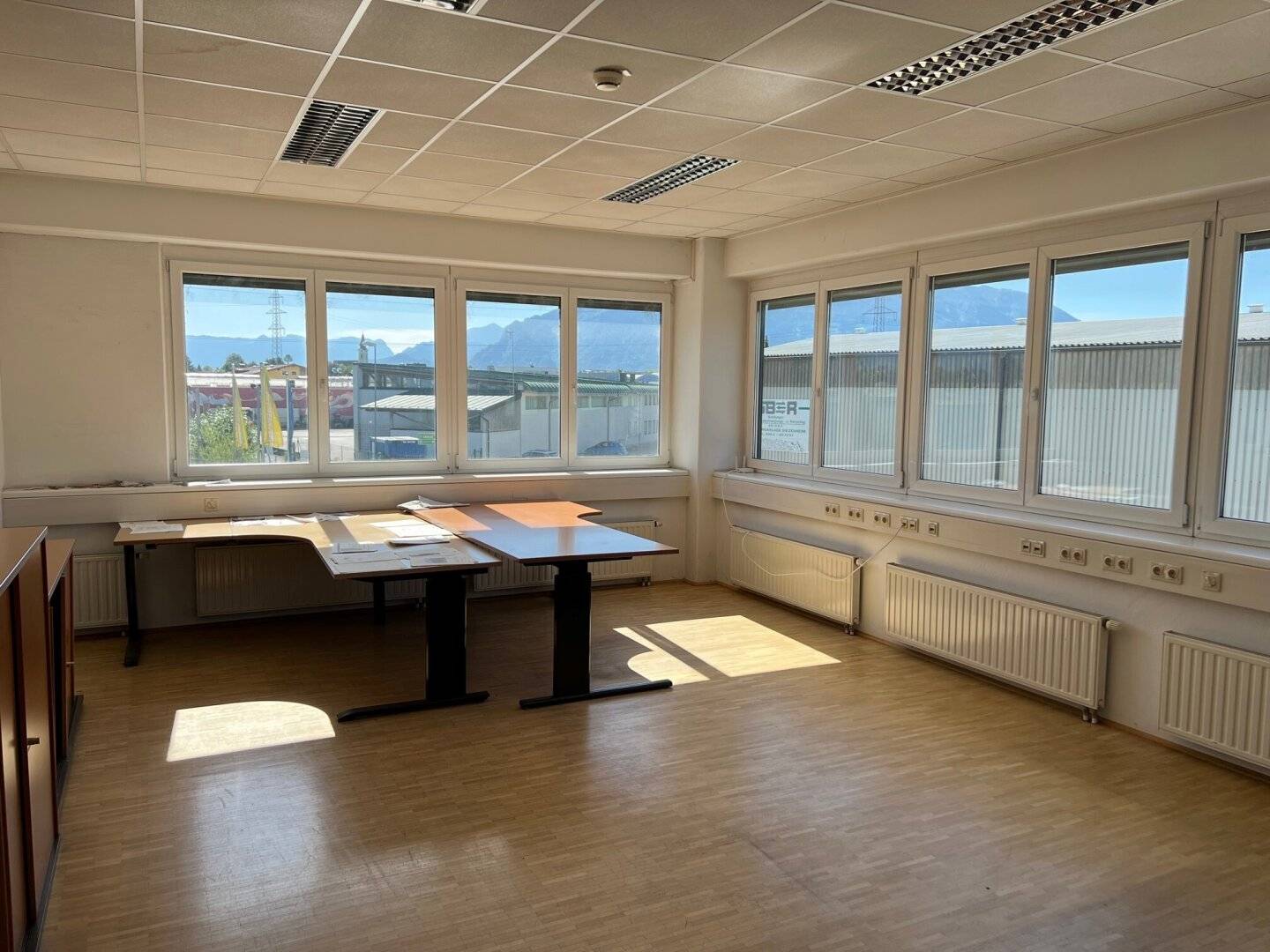 Practical office in the Wals-Siezenheim industrial area