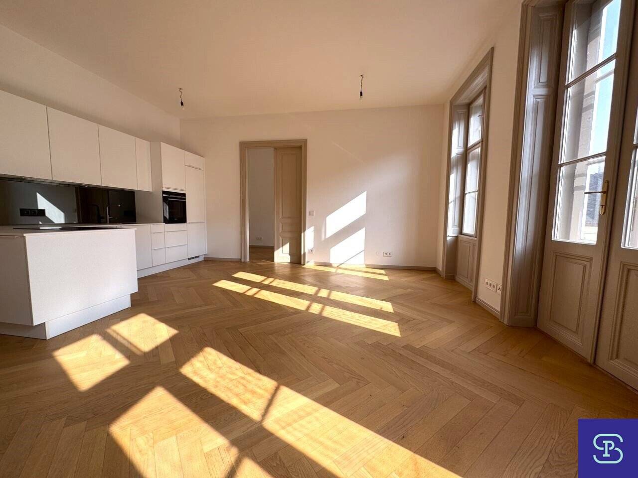 Commission-free: Beautiful 87m² old building with elevator and fitted kitchen near Trazerberg - 1130 Vienna