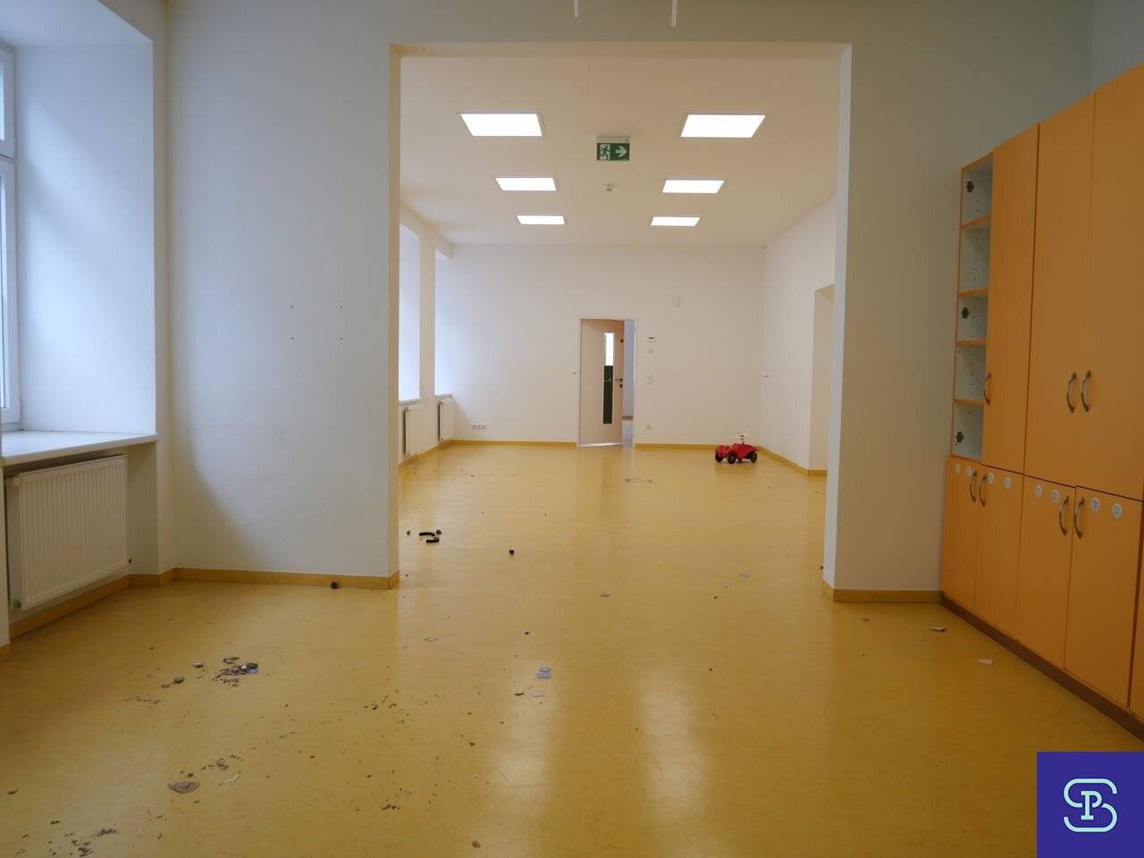 Renovierte 304m² Büro- oder Praxisfläche Nähe Allerheiligenplatz - 1200 Wien
