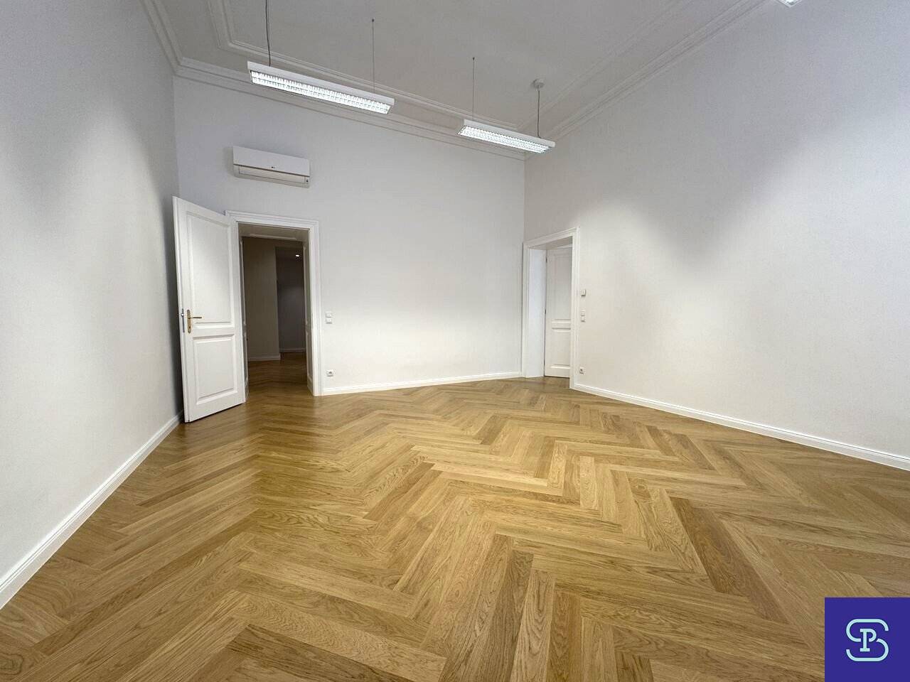 Air-conditioned 270 m² office first occupancy with built-in kitchen in top location near Graben - 1010 Wien de