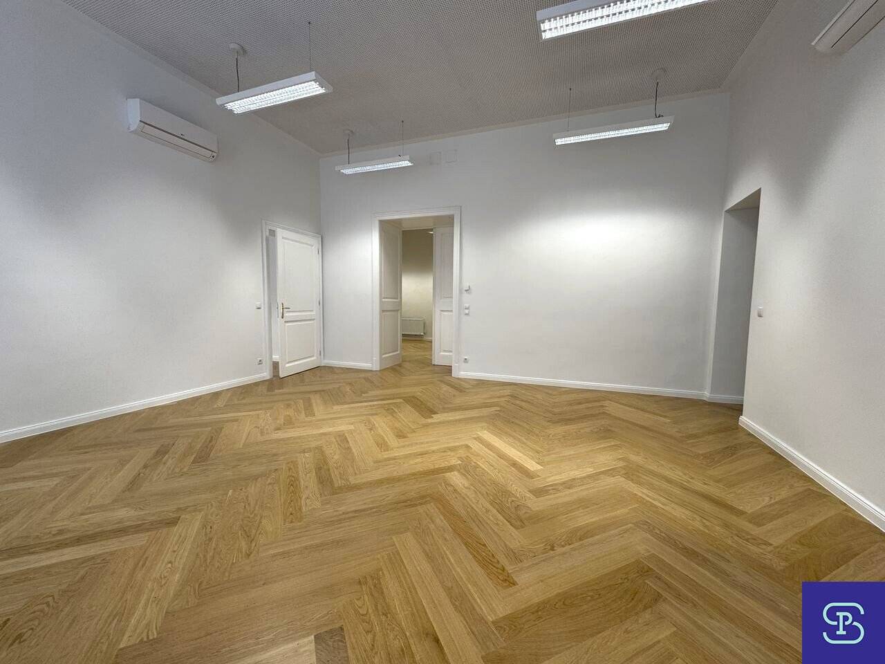 Air-conditioned 270 m² office first occupancy with built-in kitchen in top location near Graben - 1010 Wien de