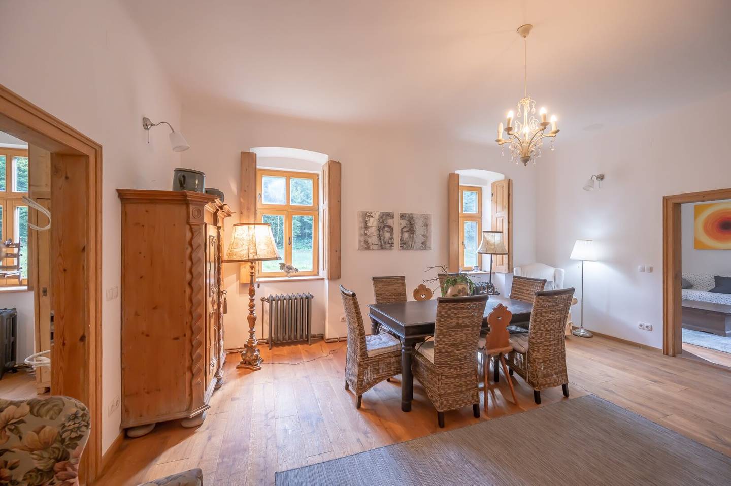 Naturidylle in Klausen-Leopoldsdorf - Charmantes, revitalisiertes Forsthaus auf Pachtgrund