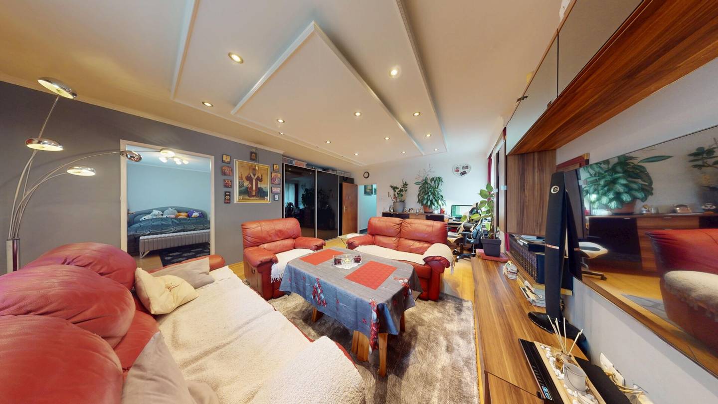 Rarität 5 Zimmer | Sehr viel Platz | Top-Zustand