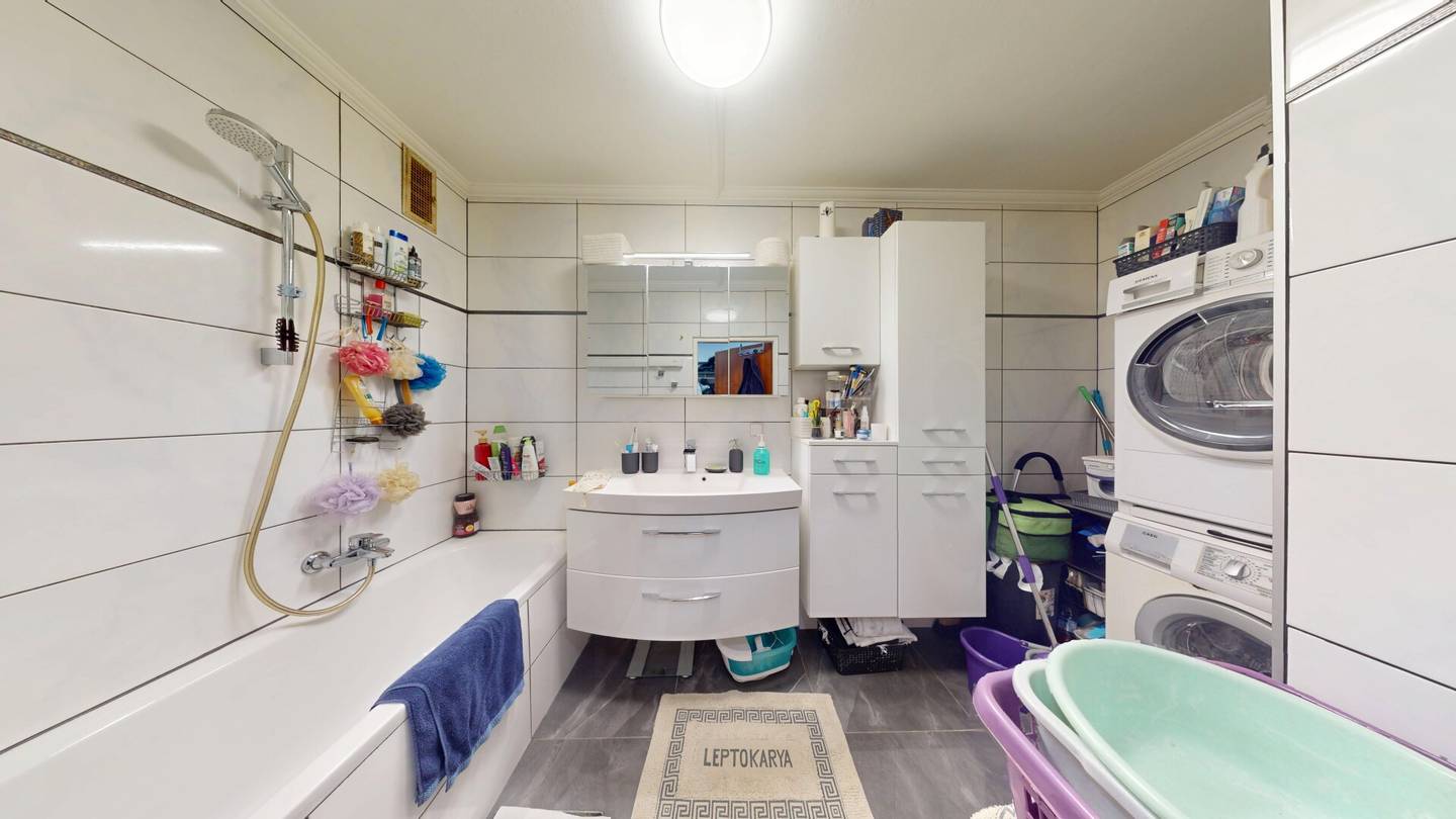 Rarität 5 Zimmer | Sehr viel Platz | Top-Zustand