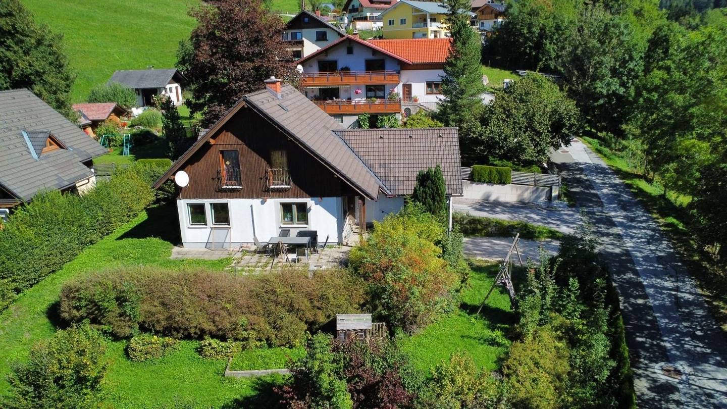 Renovation needed single family house in sunny location with south facing terrace and garage and basement