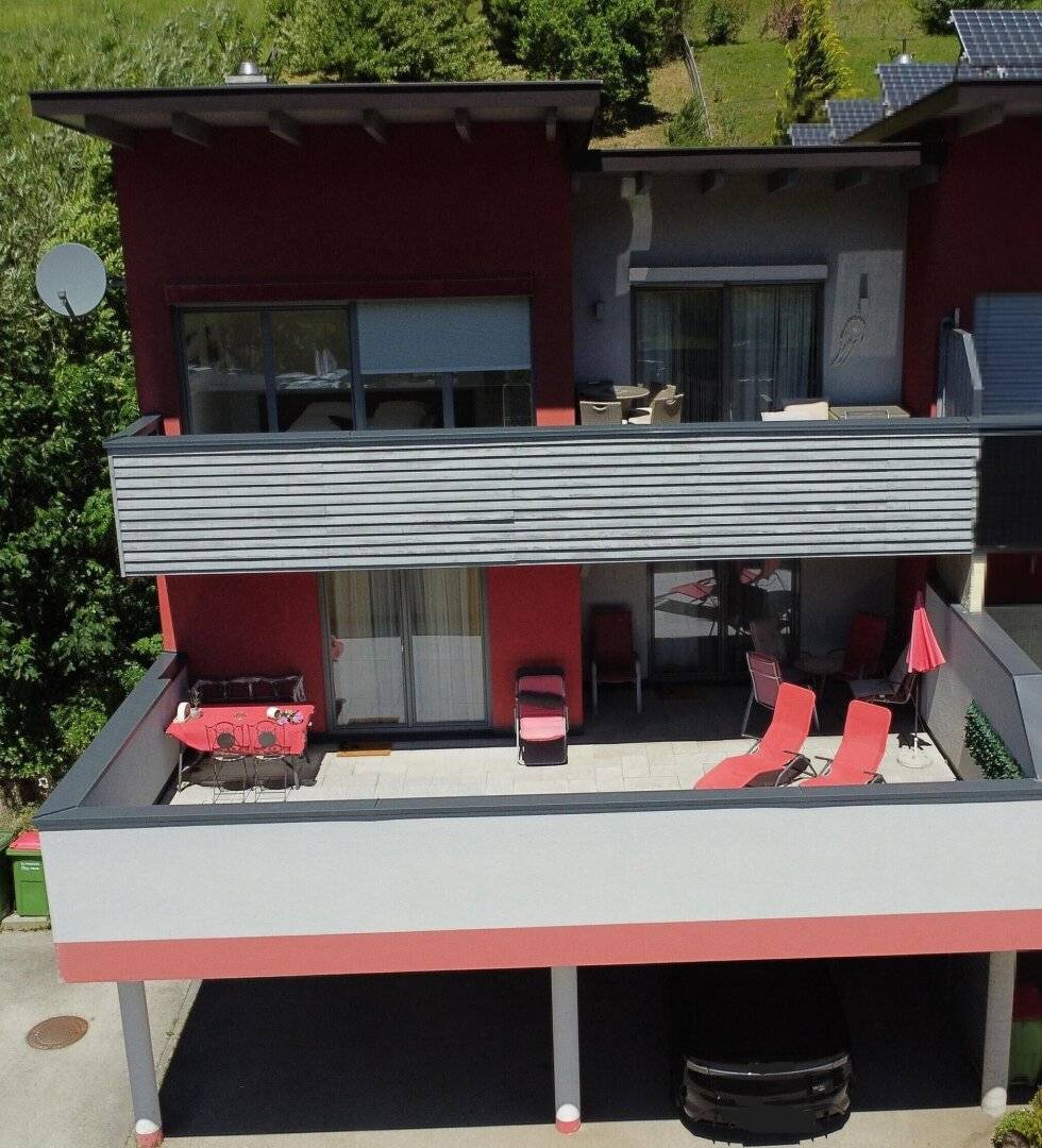 Erfolgreich touristisch vermieten! Haus mit 3 Appartements mit südseitiger Terrasse und südseitigem Balkon
