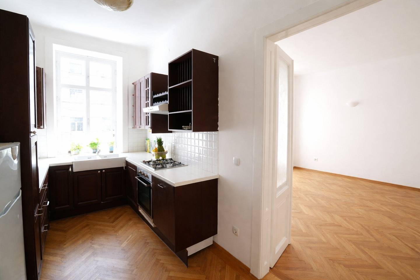 Charmante 3-Zimmer-Wohnung mit Fußbodenheizung und Einbauküche im 16. Bezirk Wien!