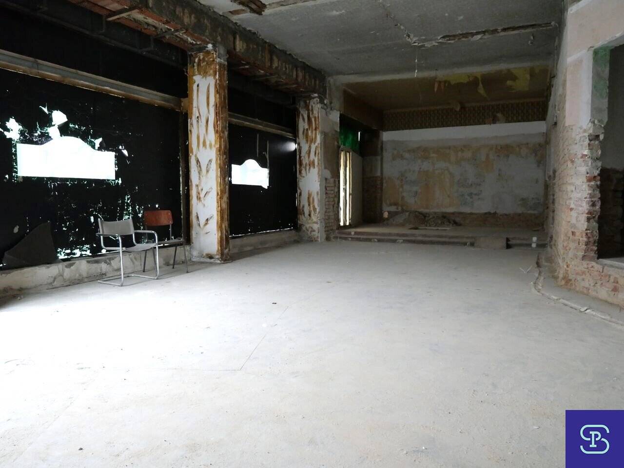 Geschäfts- oder Bürolokal 200m² in Frequenzlage - 1100 Wien