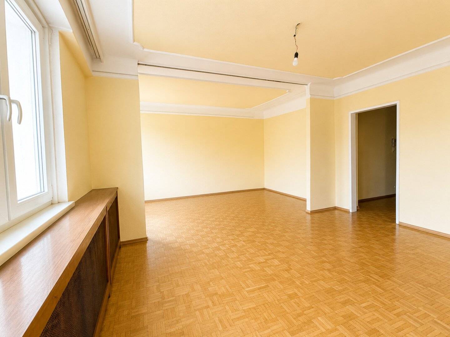 Helle 3-Zimmer-Wohnung mit Loggia in Döbling