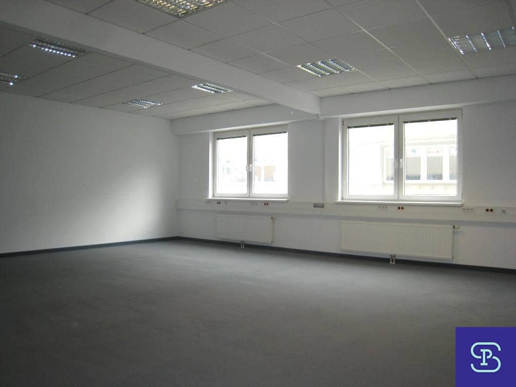Modern 581 m² office unit in Gewerbepark Inzersdorf - 1230 Wien