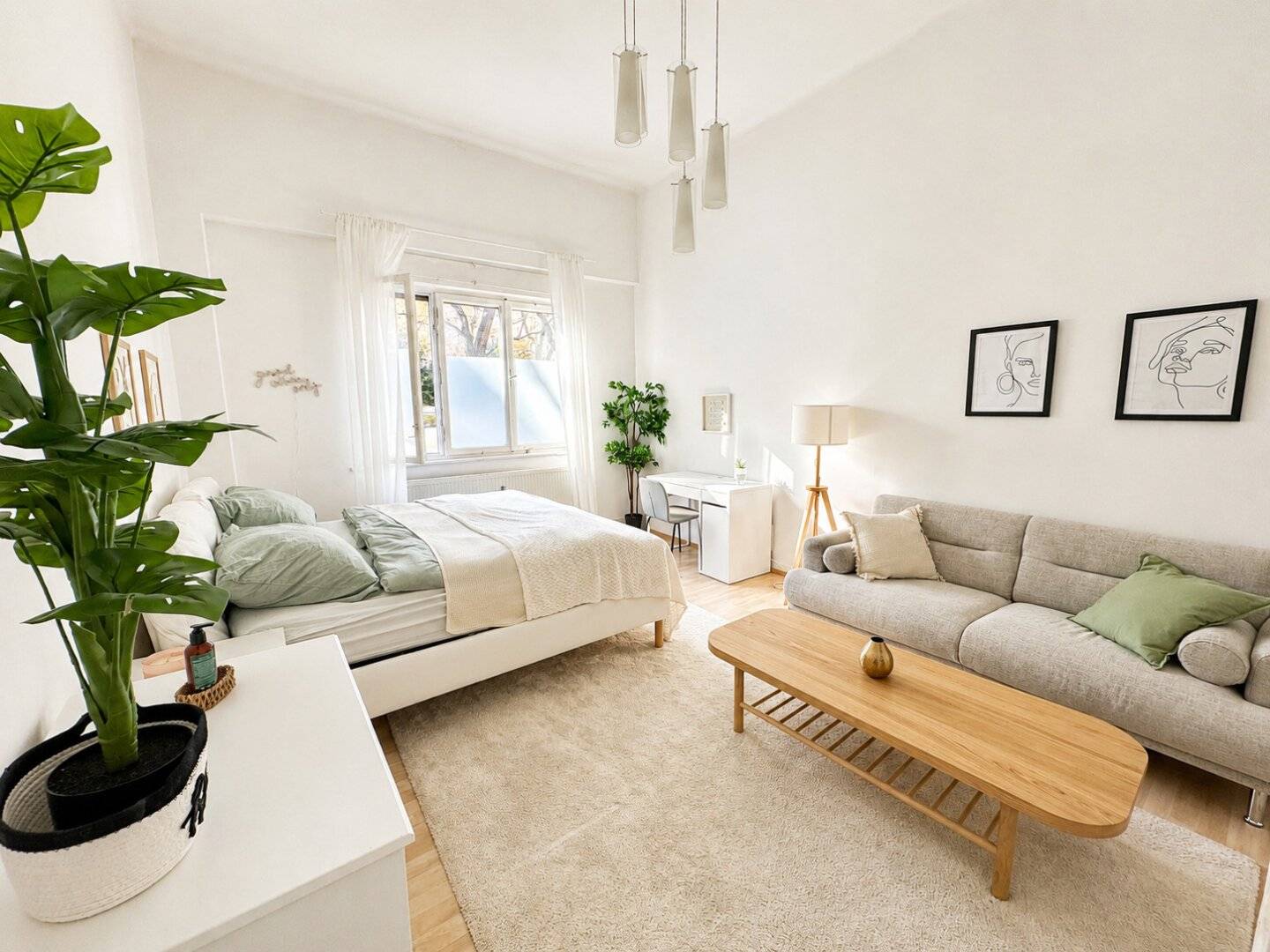 Fully furnished 2-room apartment in central location | Ideal for investors and owner-occupiers