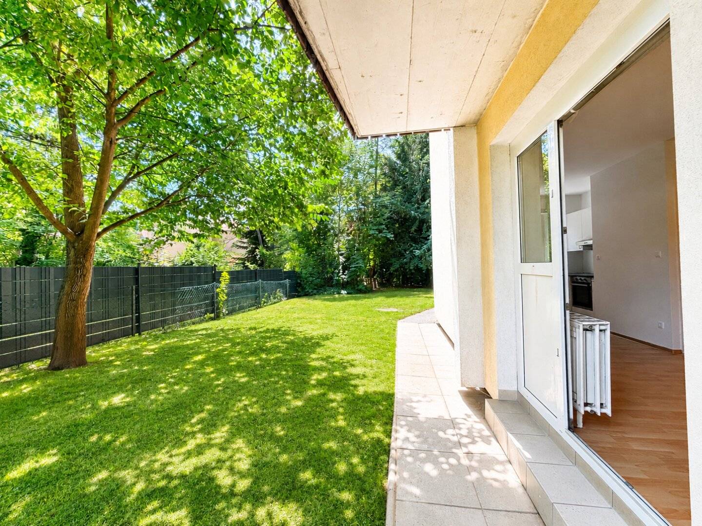 ++MARIATROST++ Attractive two room apartment in a quiet green location