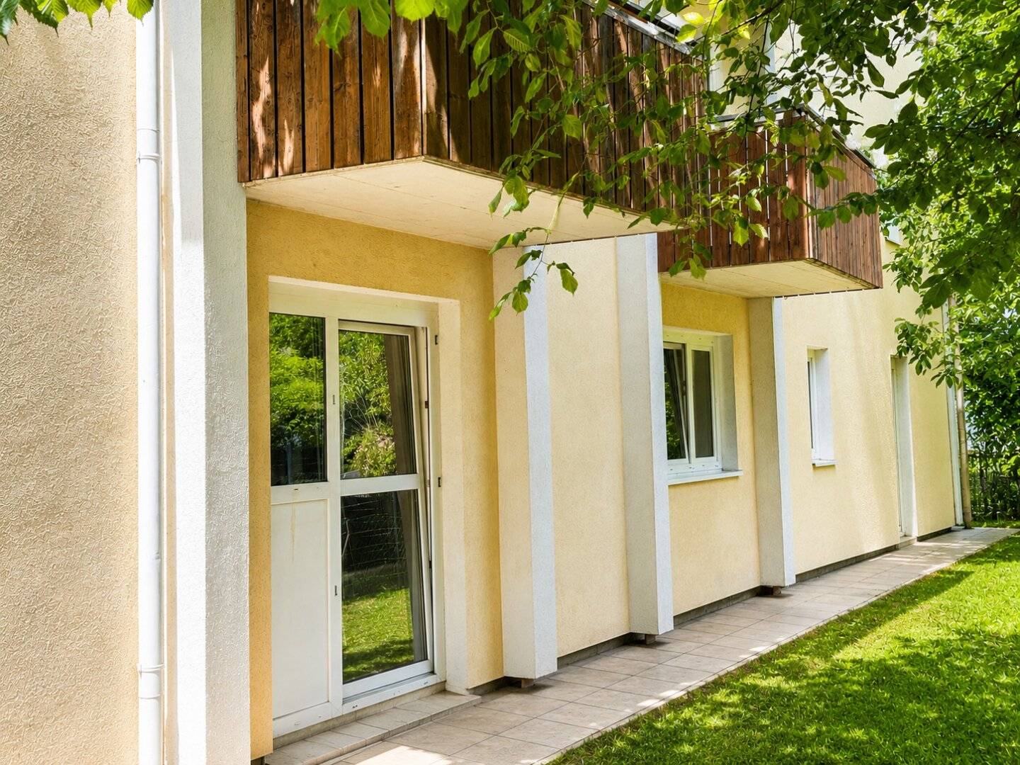 ++MARIATROST++ Attractive two room apartment in a quiet green location