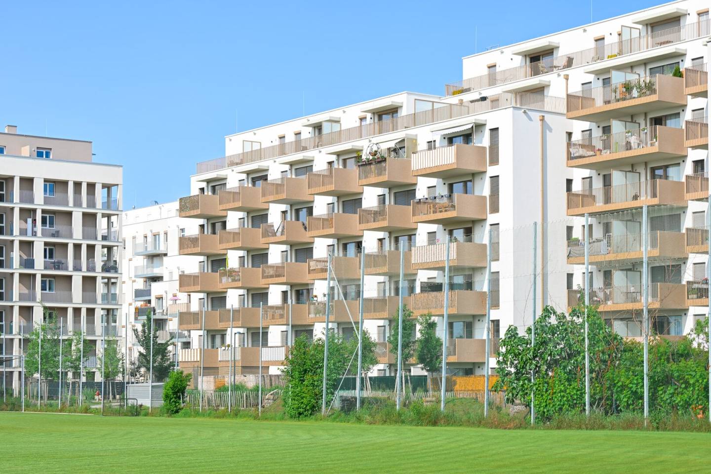 Moderne 2 Zi Wohnung mit Balkon - nahe U1