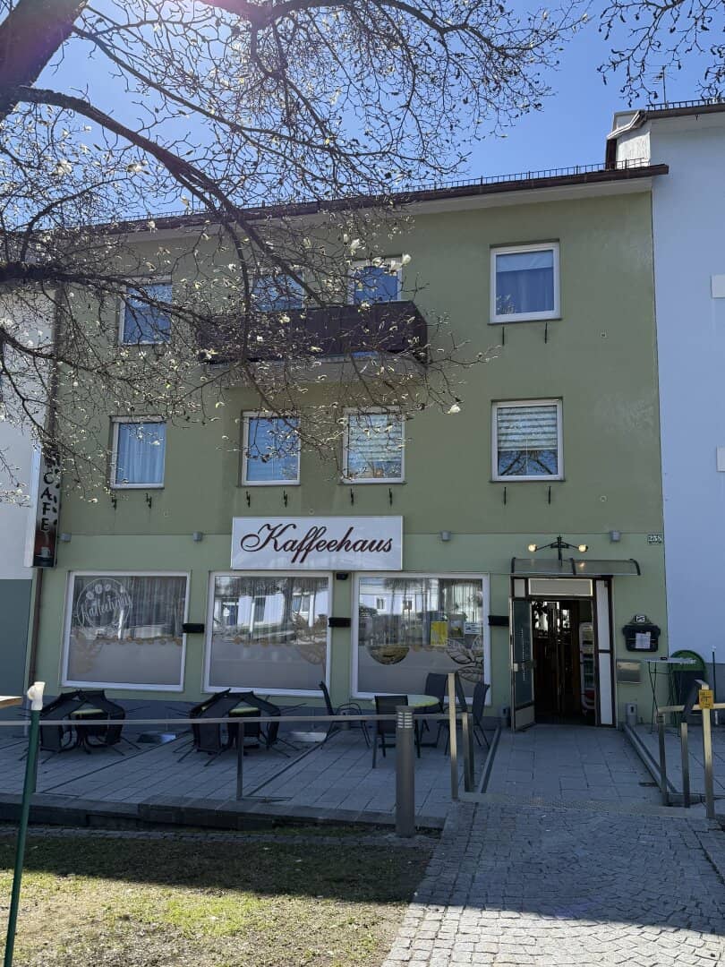 Wohn- Gewerbeobjekt im Zentrum von Stainach mit Gastgarten