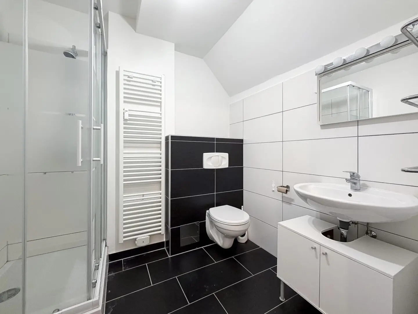 Stylish Maisonette with Gallery near TU & Dietrichsteinplatz