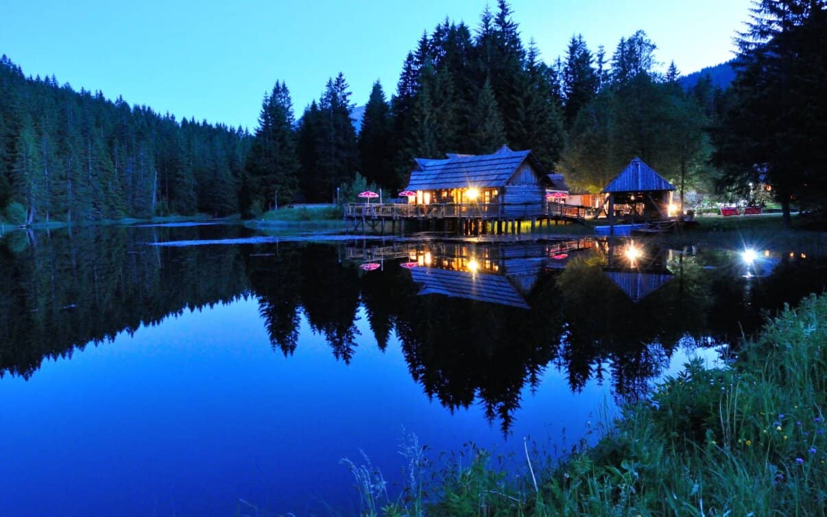 Gastronomiebetrieb "Pfahlbaudorf" am Weberteich