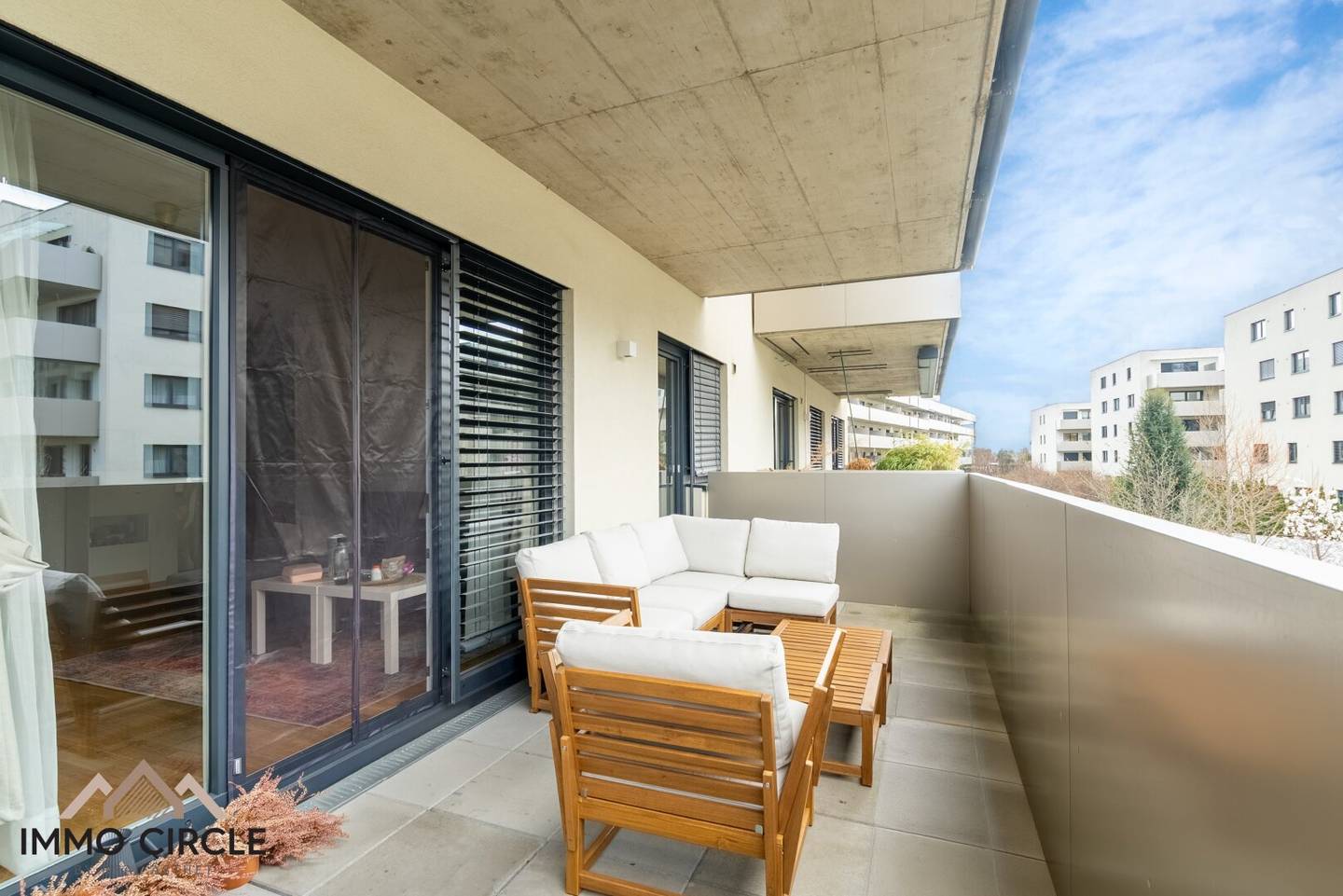 Attention investors Temporarily rented 3 room apartment with balcony