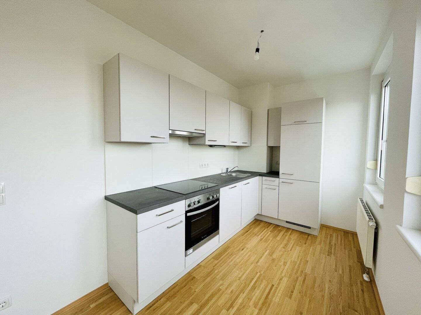 ++WEIZ++ Bright 2 room apartment Available immediately