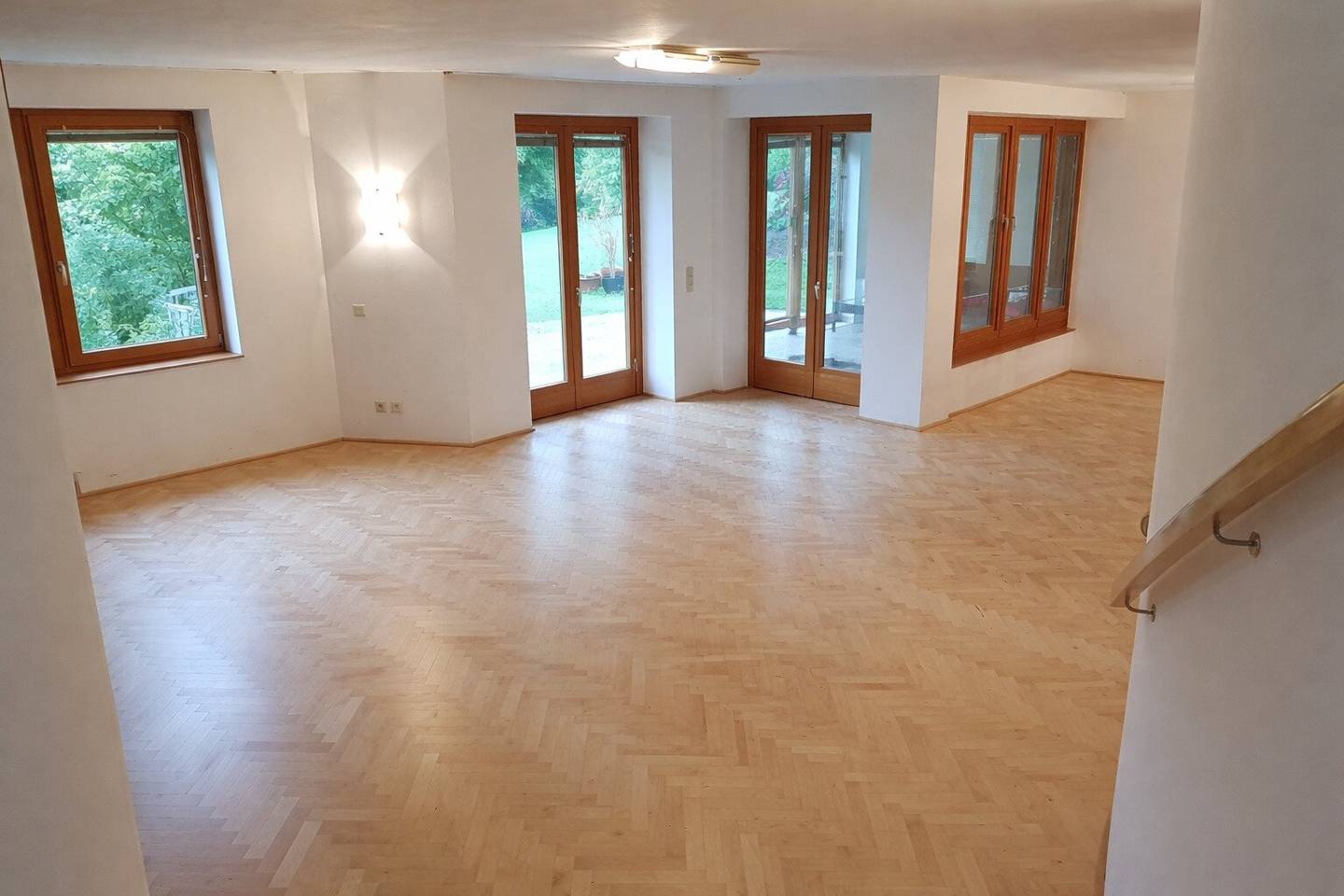 Einfamilienhaus im Grünen mit Sauna - Neu Purkersdorf (L9)