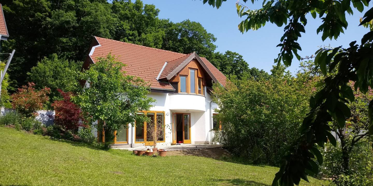 Einfamilienhaus im Grünen mit Sauna - Neu Purkersdorf (L9)