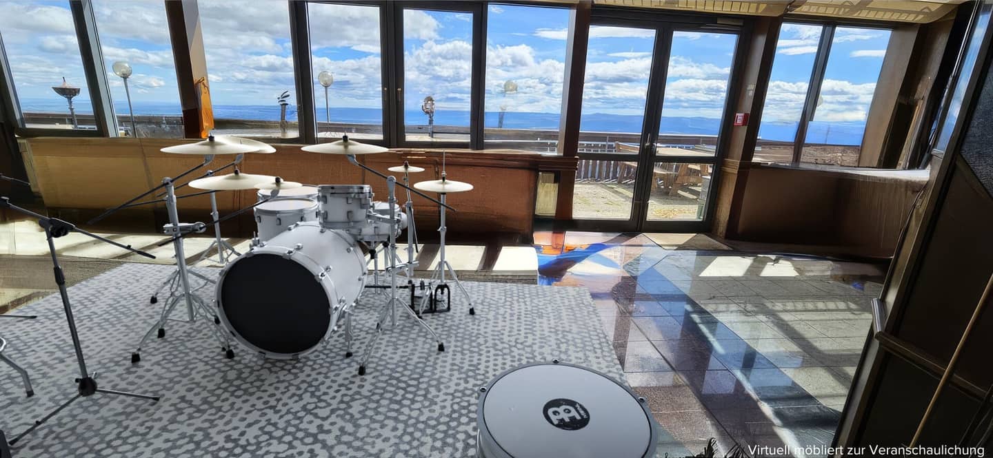 Event location for rent with a huge terrace and spectacular panoramic view, top location in the Hohe Wand Nature Park