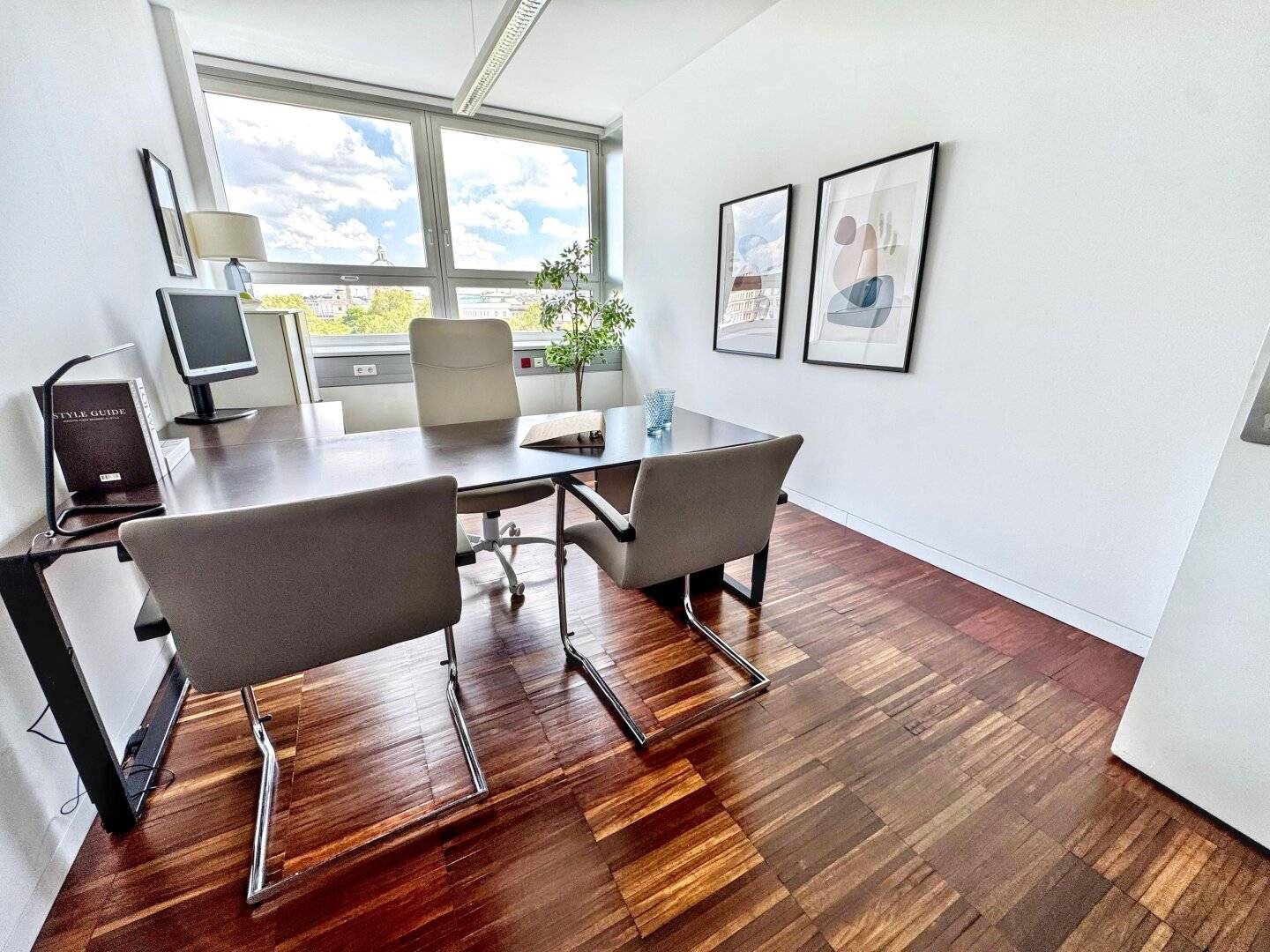 1.300m2 Bürofläche in bester Lage, gesamte Etage