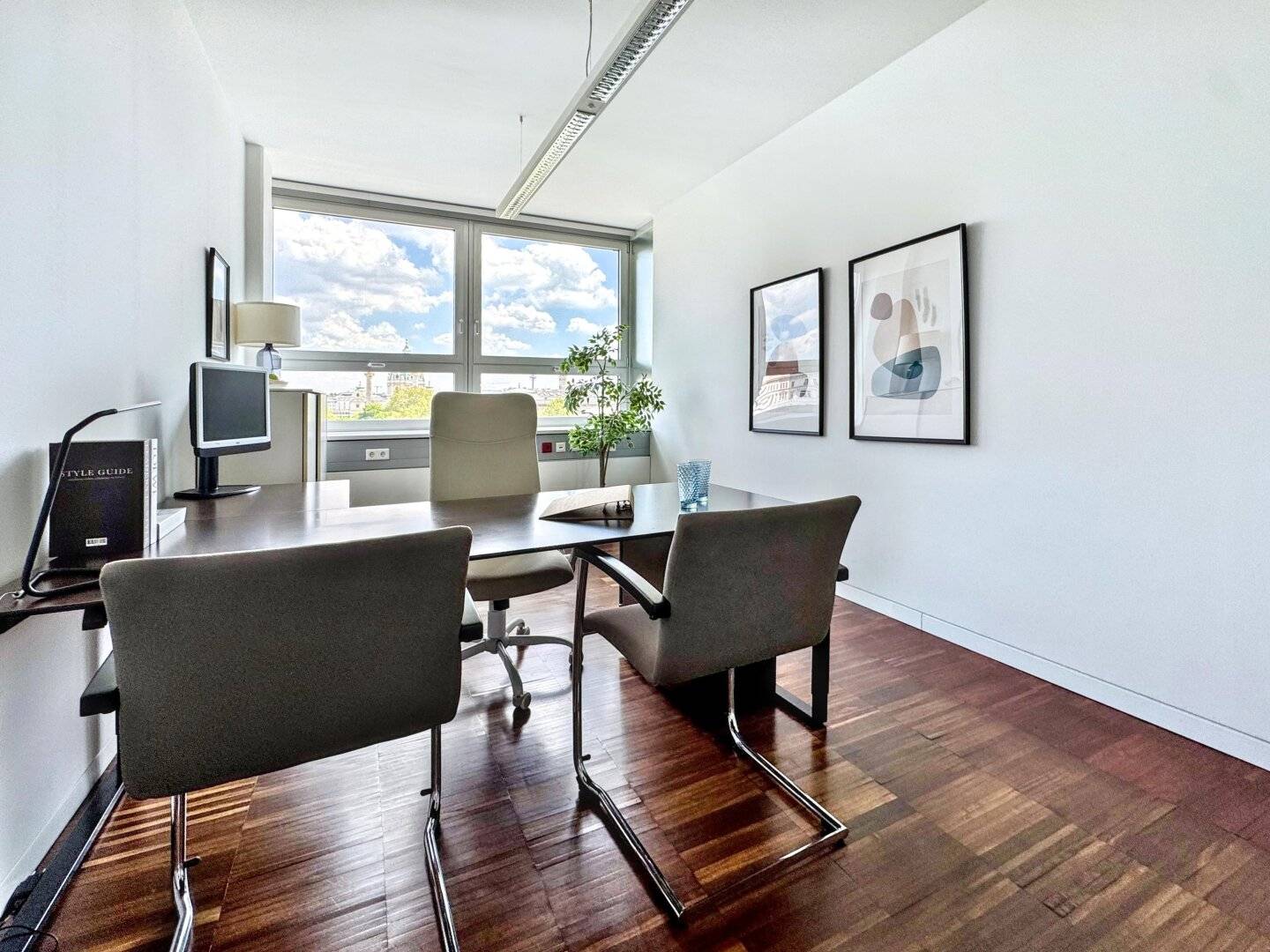 1.300m2 Bürofläche in bester Lage, gesamte Etage