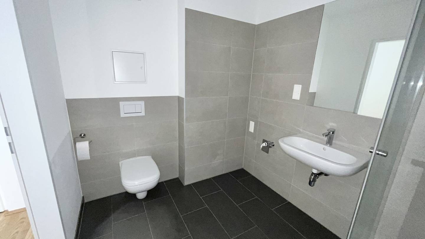 Modern 2 room apartment with loggia near Millennium City (commission-free!)