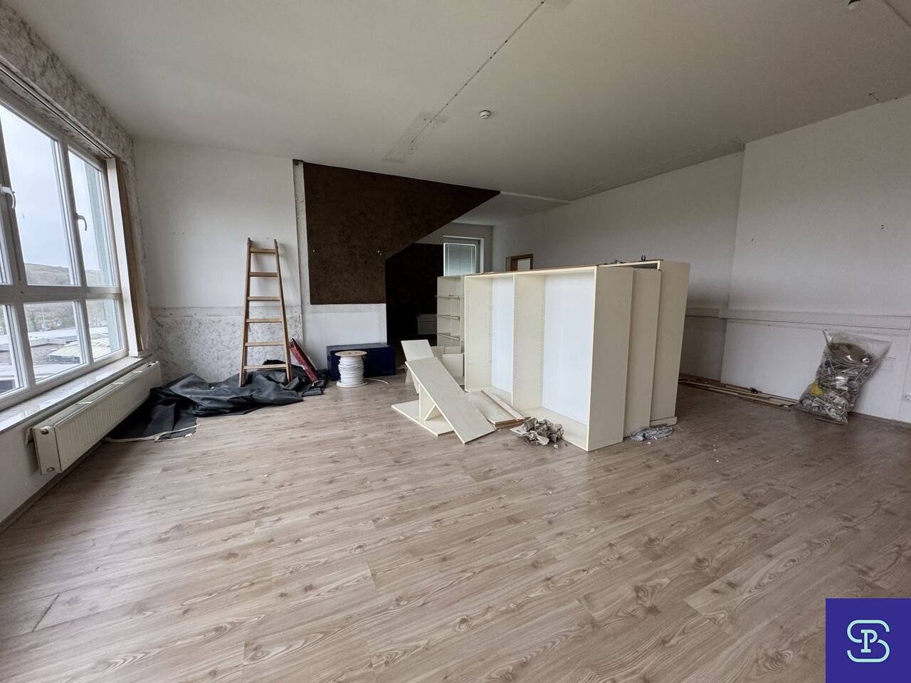 Affordable 72 m² office unit with central heating near Rautenweg - 1220 Wien