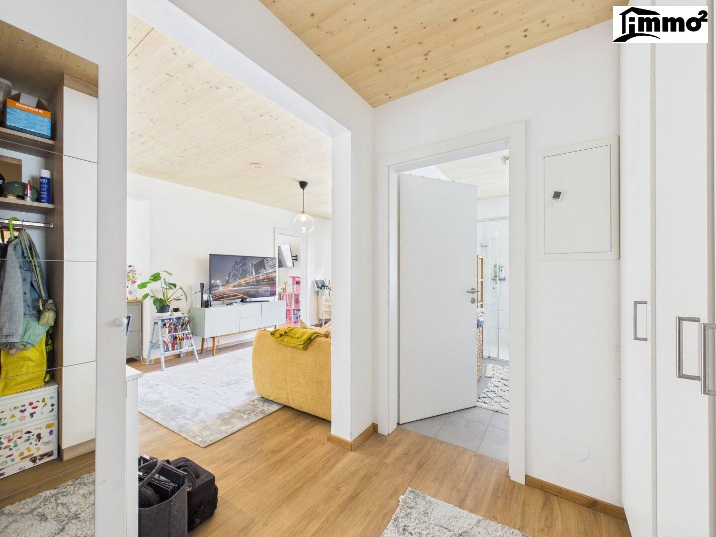 Modern living with a generous private garden, quality of life in a quiet prime location