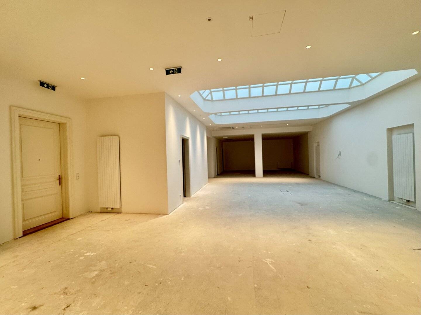 ERSTBEZUG - Repräsentatives Büro in der Rathausstraße
