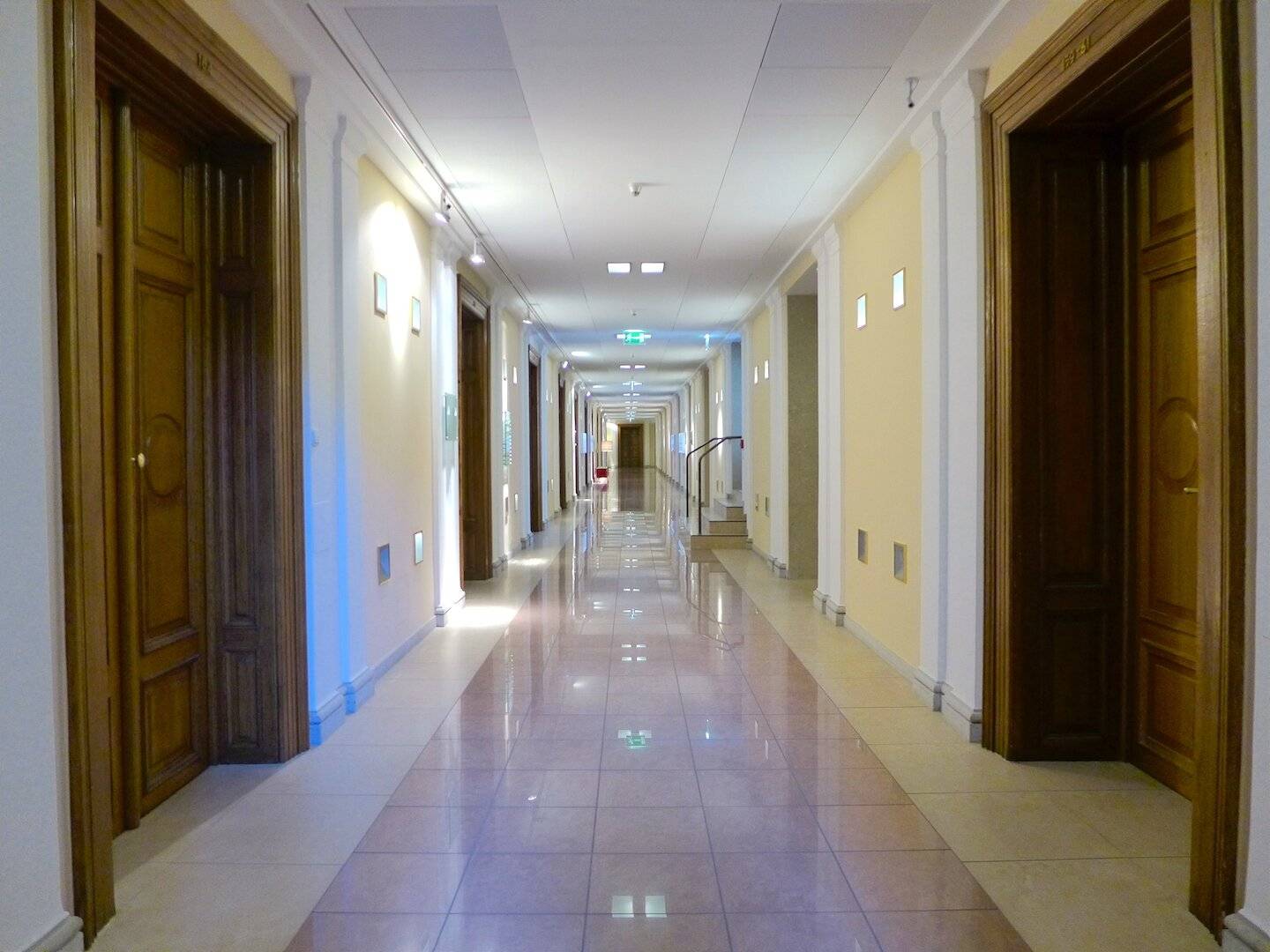 Representative office - 3 rooms - historic ambiance in the Alte Börse00