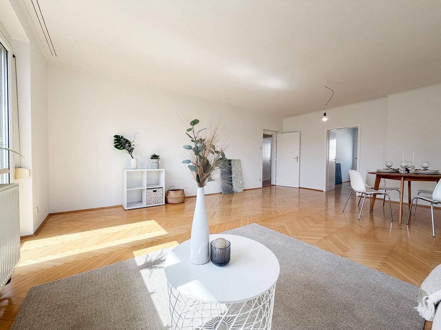 Dreamlike 3.5 room apartment with Schlossbergblick in a quiet and central residential area near the Mur and de