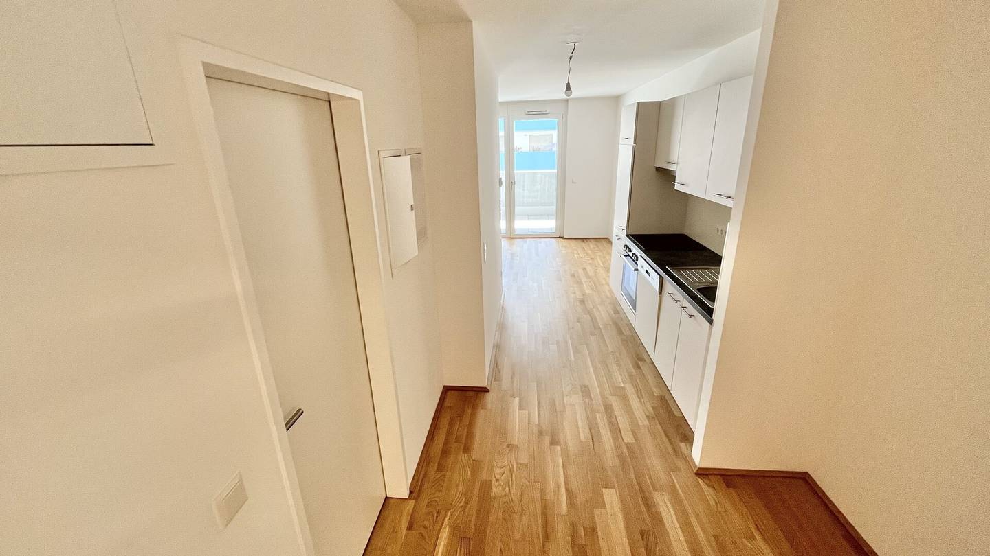 Modern 1 room apartment with loggia near Millennium City (commission free!)