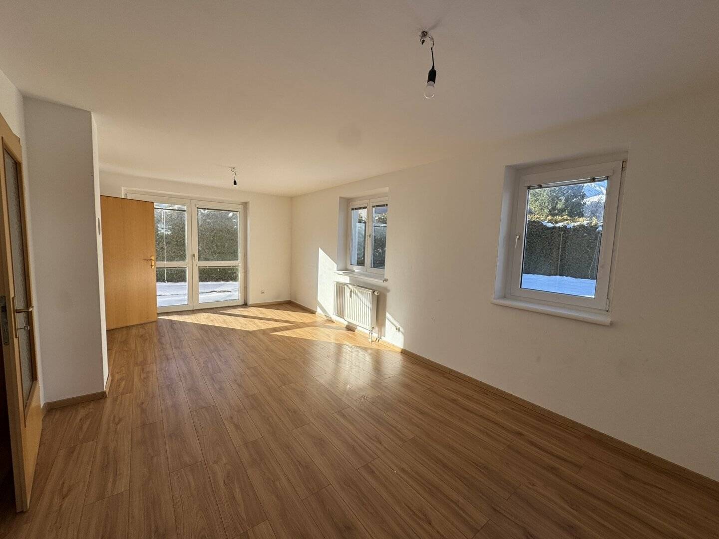 Maisonettenwohnung mit 5 Zimmer, 2 südseitigen Terrassen, Garage und Keller, zweitwohnsitzfähig!