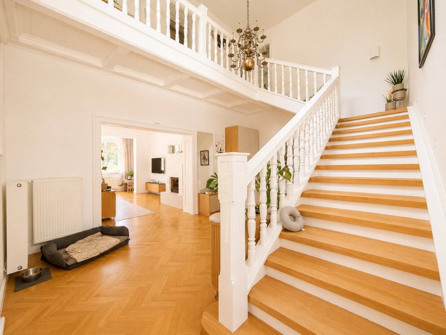 Einfamilienhaus mit Pool, Sauna &amp; Photovoltaikanlage in Wien-Liesing