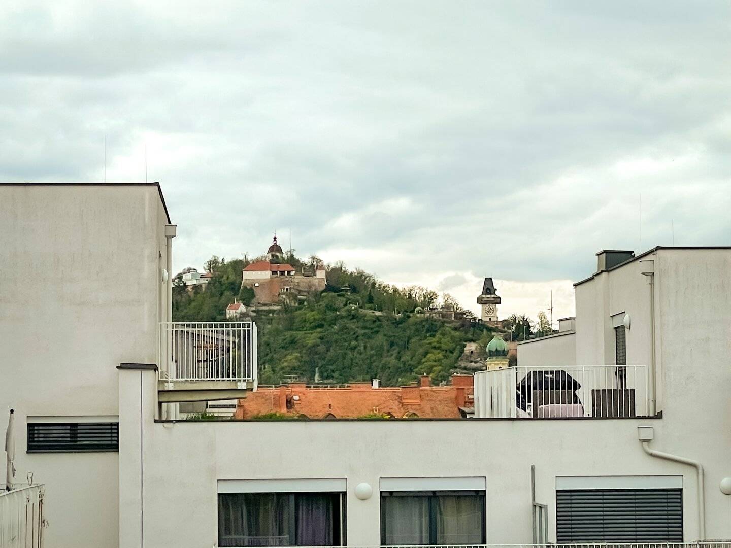 Family dream with Schlossbergblick and large balcony