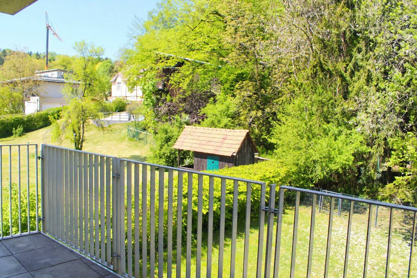 ++Nähe LKH++ 2-Zimmer-Wohnung mit Balkon in ruhiger Lage am Waldrand