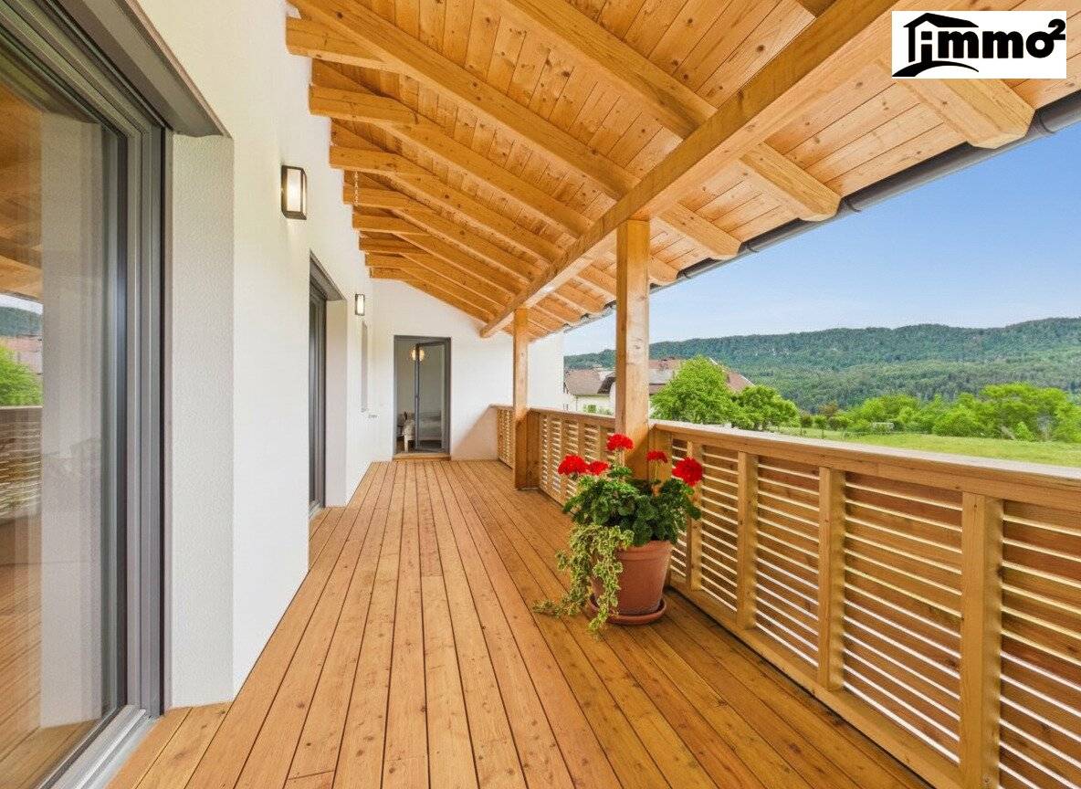 Ein Rückzugsort der besonderen Art – Rarität mit eigenem Wald & Seeblick