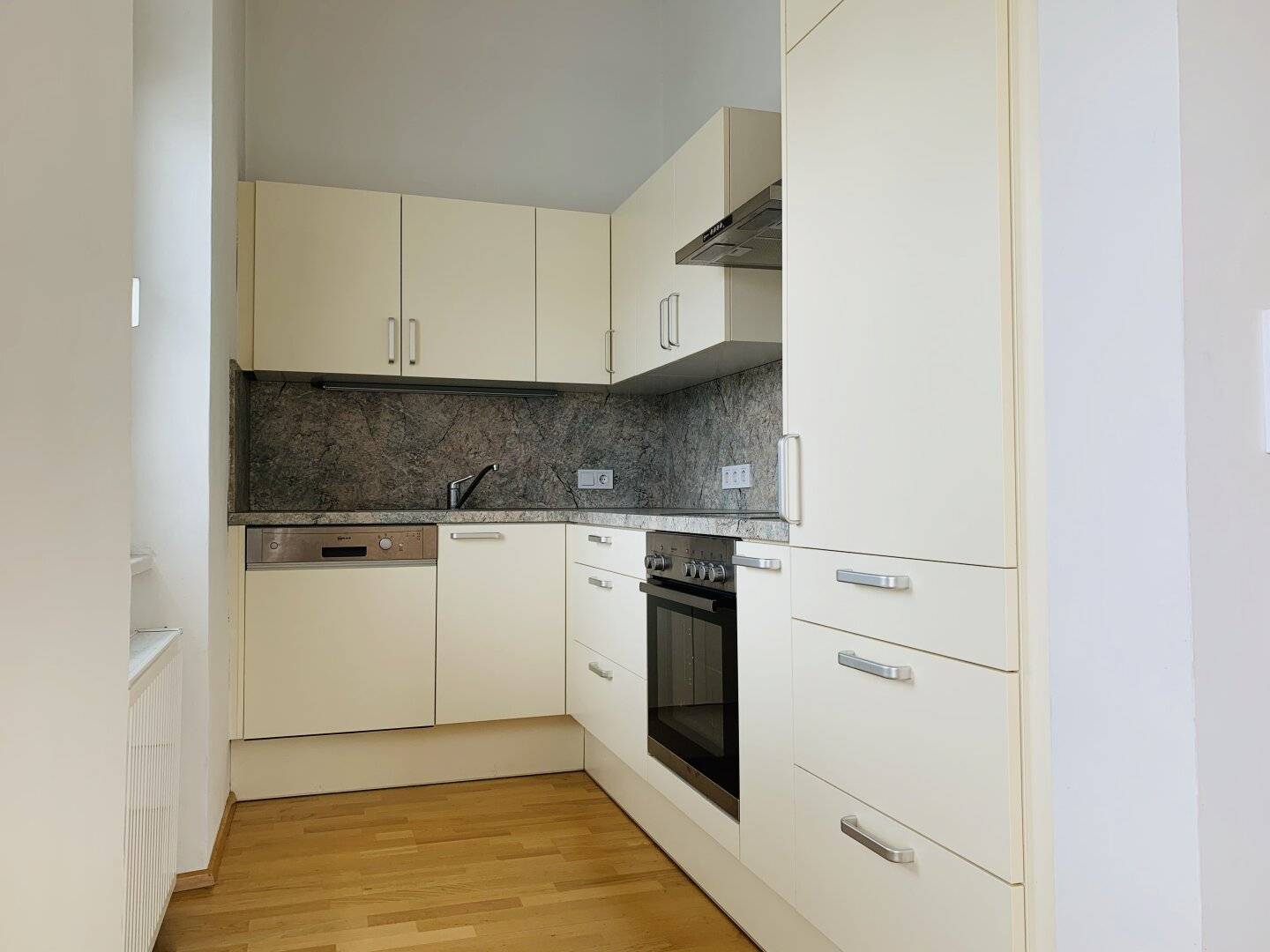 Beautiful 3-room apartment with balcony in Weiz,