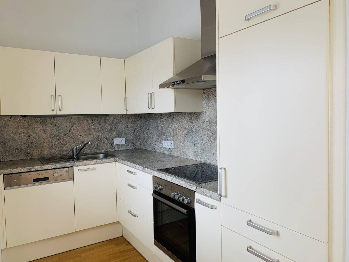 Beautiful 3-room apartment with balcony in Weiz,