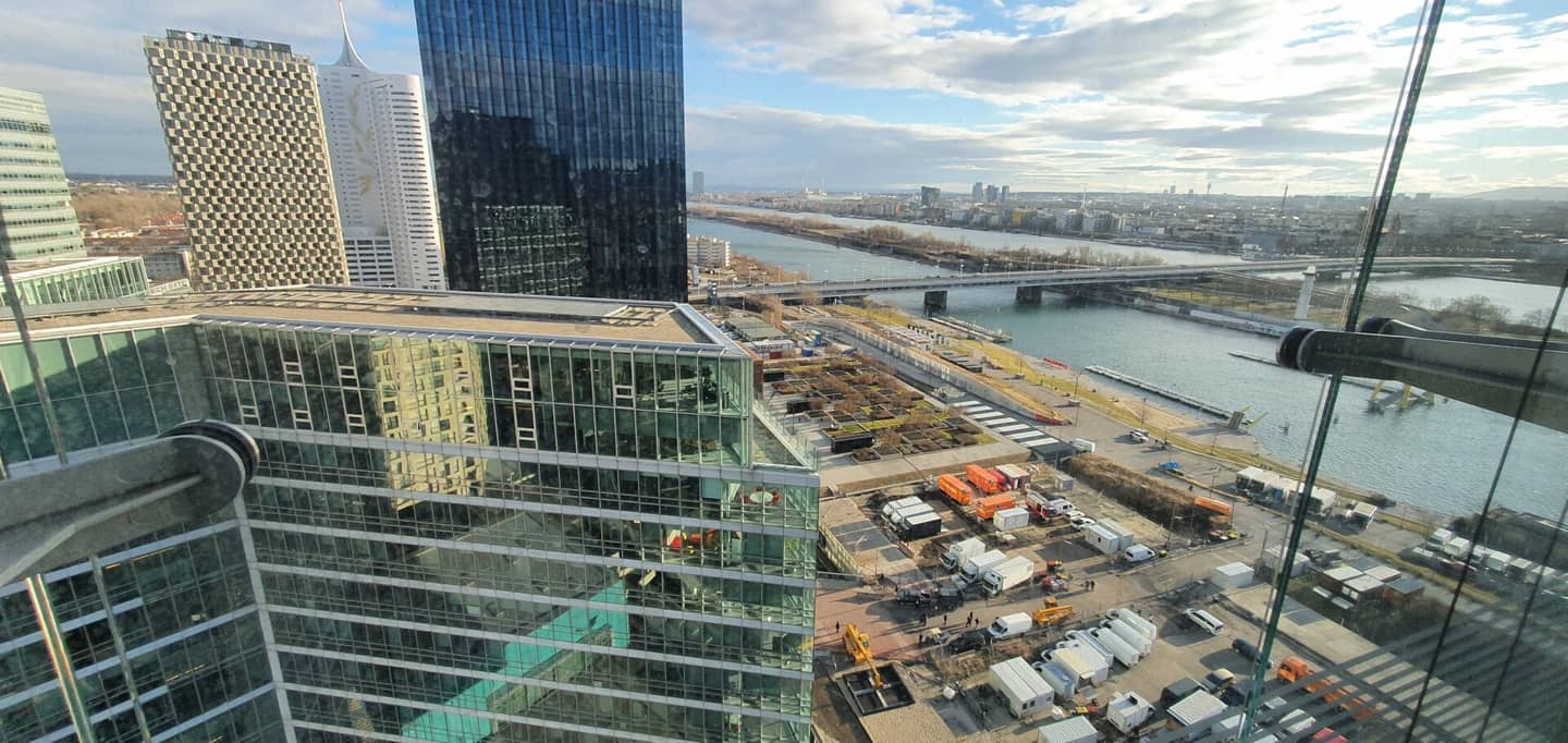 447m2 Bürofläche im 17. Stock - Ares Tower