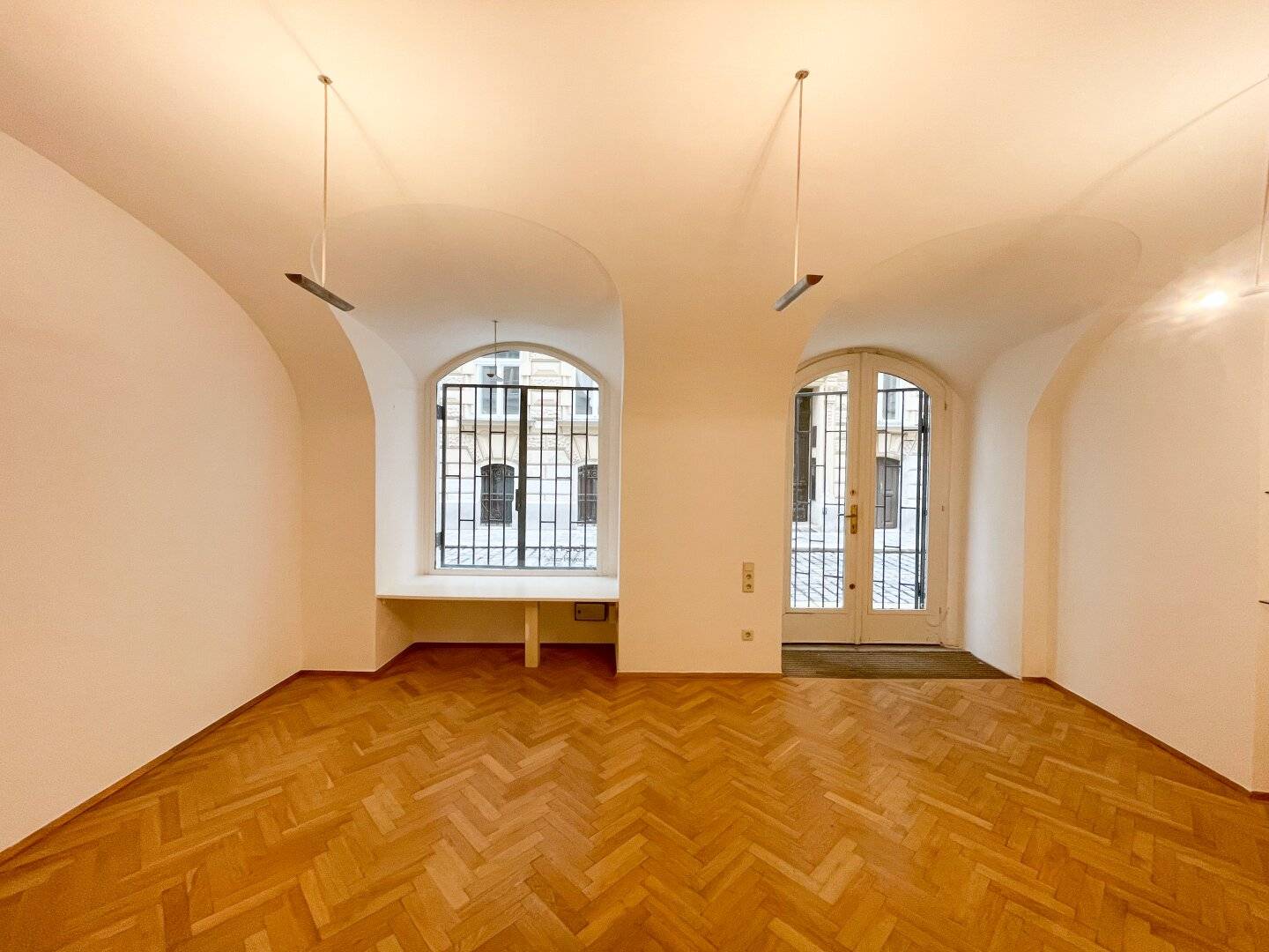 Geschäftslokal/Gewerbefläche in TOP LAGE in 1010 Wien zu vermieten