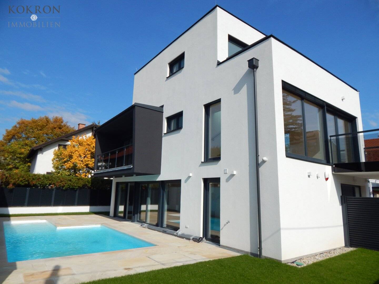 Luxurious single family house in Vienna 165 m², 4 rooms, 3 bathrooms, pool, garden, balcony, terrace