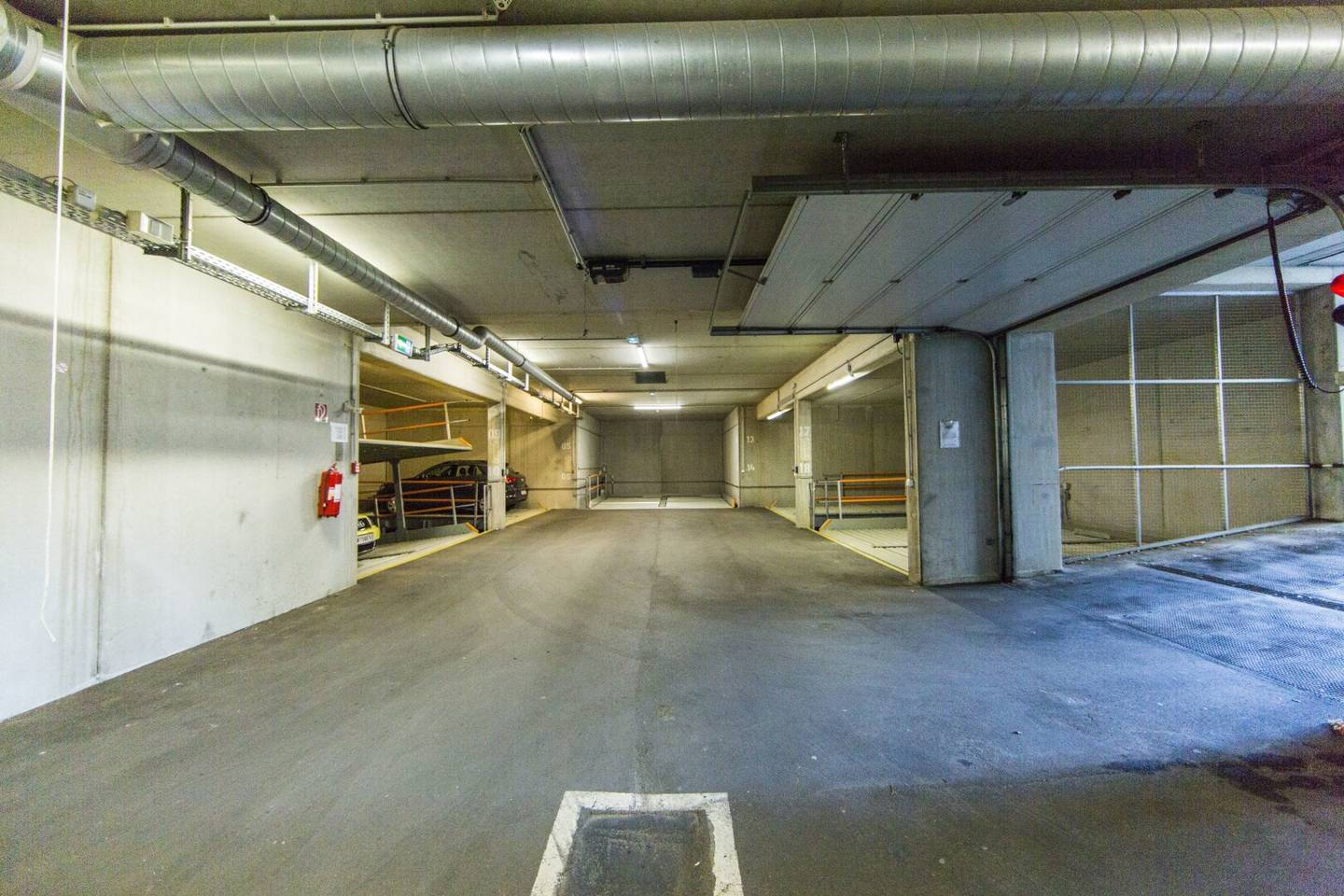 Garage parking spaces in 1180 Vienna near AKH for rent