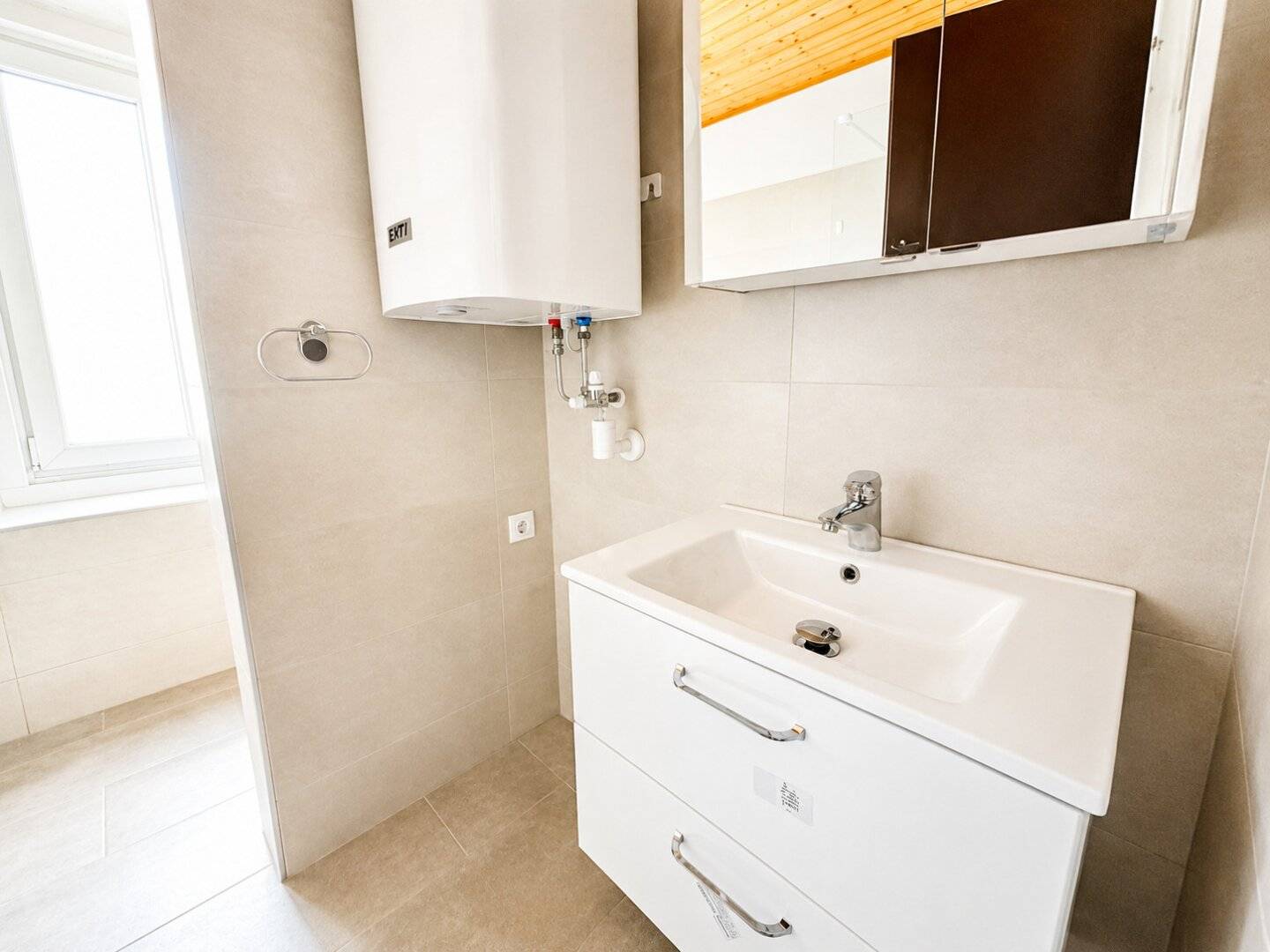 Investment opportunity in Graz-Lend: One rented and one vacant apartment in a package